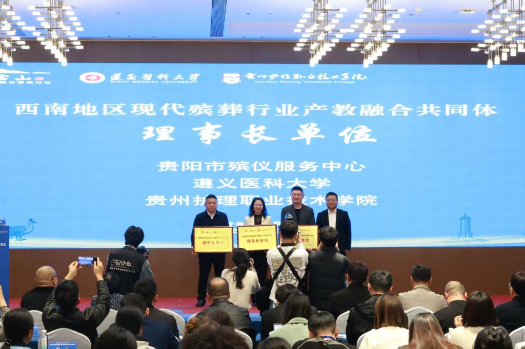 ee3904374e749b0ad47b2672705214c6